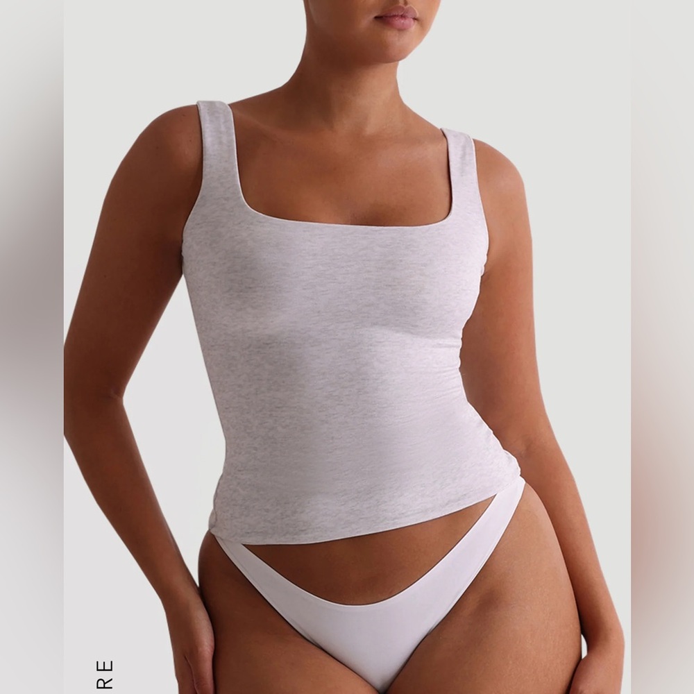 My Outfit Online White Square Neck Tank Top